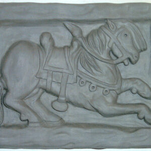 Sculpture Anne Noël - Bas relief cheval de roland (terre crue)